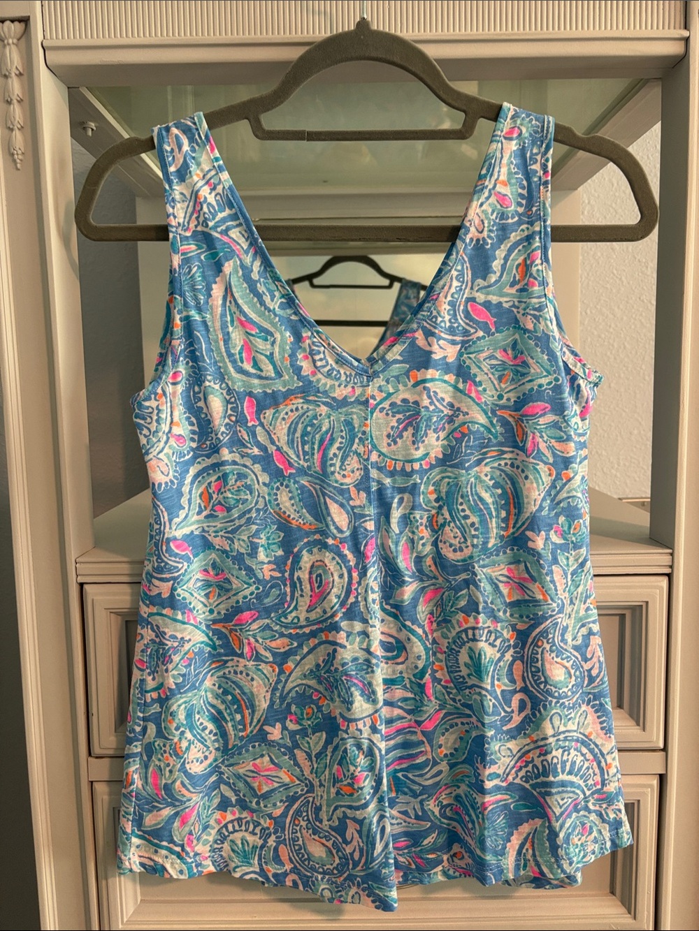 Lilly Pulitzer Blue Paisley V-Neck Tank with Pink & Teal Accents